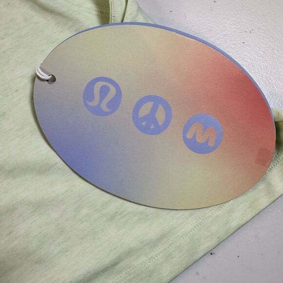 NWT Madhappy x Lululemon Women’s Mint Green “All Yours Crop Tank” Top - Size 2 - Picture 5 of 13